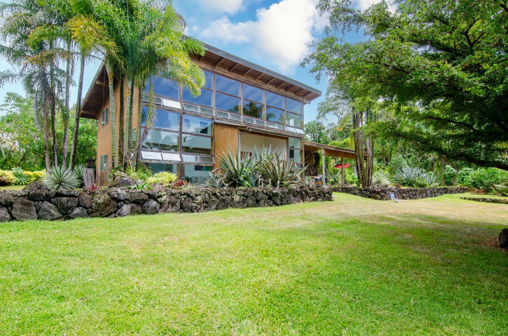 Jungle Haven Ocean Front Eco Villa On Fruit Farm Pahoa Exterior photo